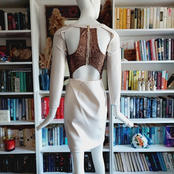 RACHEL Rachel Roy Long Sleeve Cut Out Back Sequined Dress P415 - Picture 6 of 12